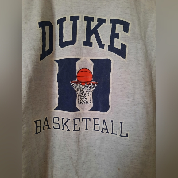 Caroline Connection Duke Basketball Short Sleeve Graphic Tee Size Medium T-Shirt - Picture 2 of 5